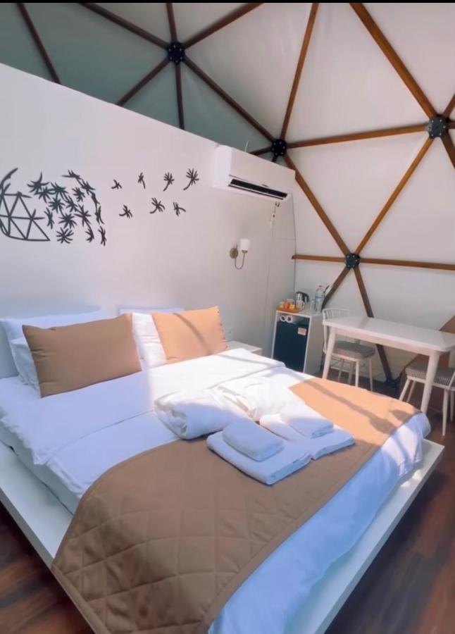 Phalesia Glamping Otel سبانجا المظهر الخارجي الصورة