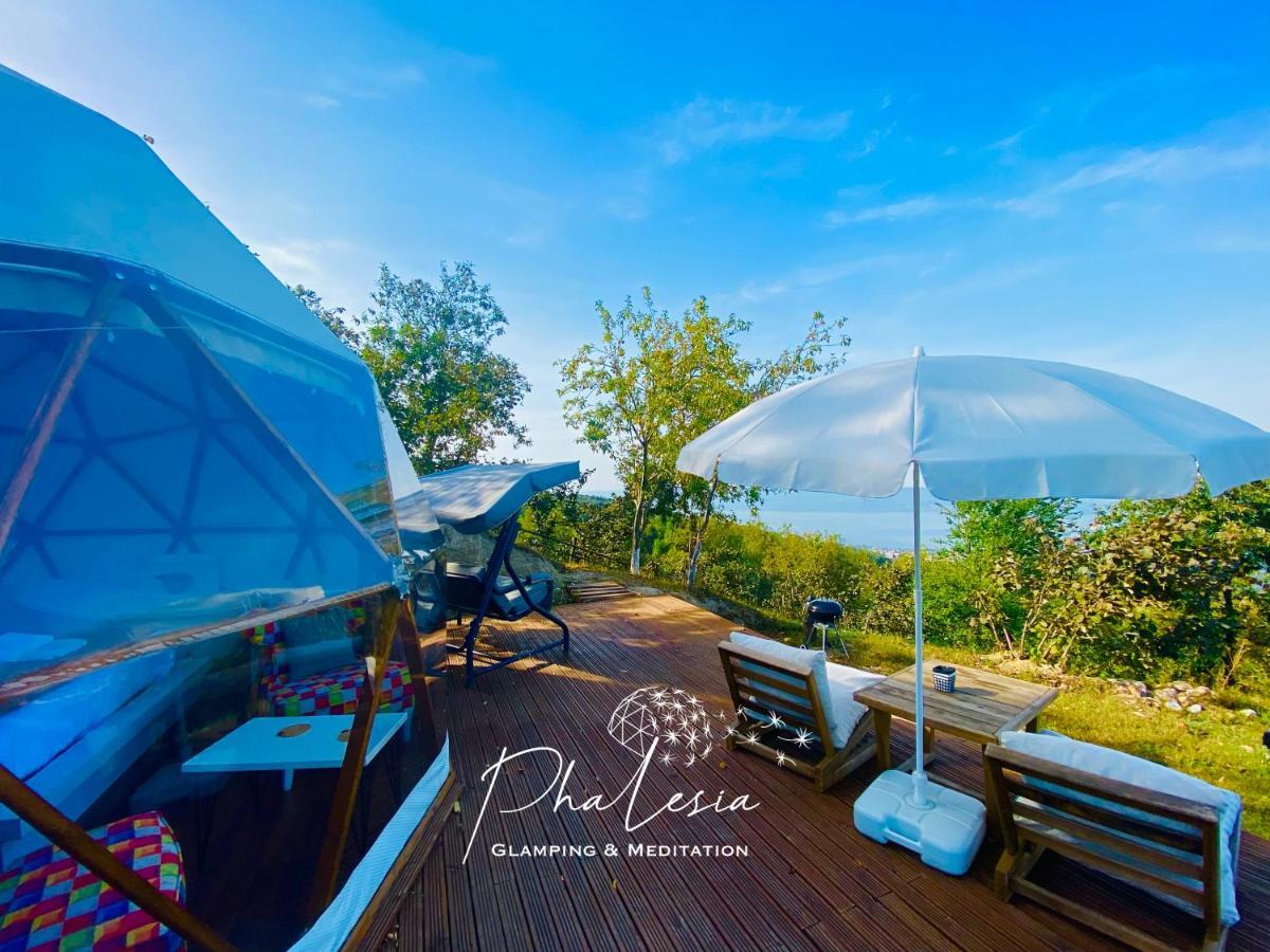 Phalesia Glamping Otel سبانجا المظهر الخارجي الصورة