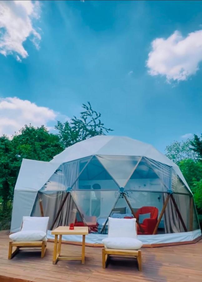 Phalesia Glamping Otel سبانجا المظهر الخارجي الصورة